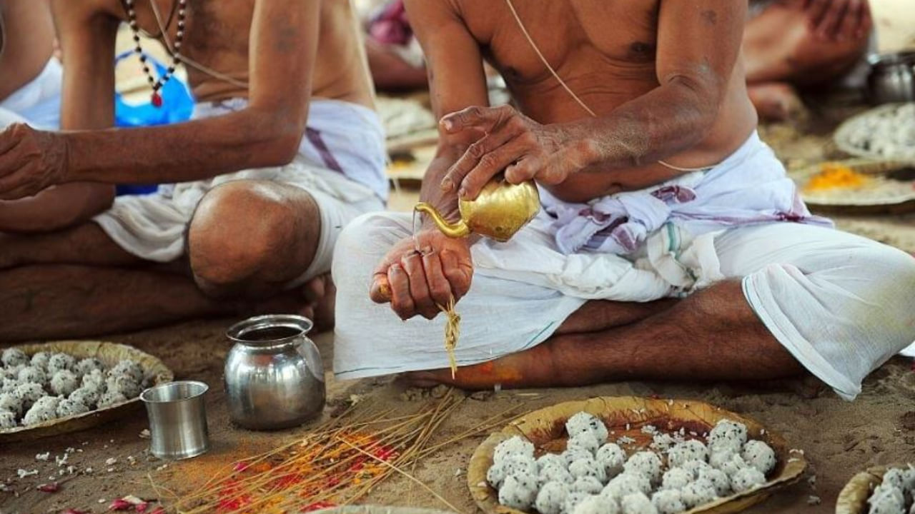 Pind Daan in Gaya: ಶ್ರೀರಾಮ ತನ್ನ ತಂದೆ ದಶರಥನಿಗೆ ಪಿಂಡದಾನ ಮಾಡಿದ ಸ್ಥಳ ಯಾವುದು? ಪಿತೃತೀರ್ಥ ಗಯಾದ ಸ್ಥಳ ಮಹಾತ್ಮೆ ಏನು? Pind Daan in Gaya: ಶ್ರೀರಾಮ ತನ್ನ ತಂದೆ ದಶರಥನಿಗೆ ಪಿಂಡದಾನ ಮಾಡಿದ ಸ್ಥಳ ಯಾವುದು? ಪಿತೃತೀರ್ಥ ಗಯಾದ ಸ್ಥಳ ಮಹಾತ್ಮೆ ಏನು?