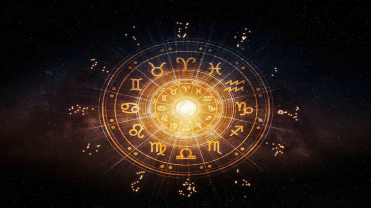 Horoscope: ಈ ರಾಶಿಯವರು ಇಂದು ವಾಹನ ಚಲಾಯಿಸುವಾಗ ಜಾಗರೂಕತೆ ಇರಲಿ Horoscope: ಈ ರಾಶಿಯವರು ಇಂದು ವಾಹನ ಚಲಾಯಿಸುವಾಗ ಜಾಗರೂಕತೆ ಇರಲಿ