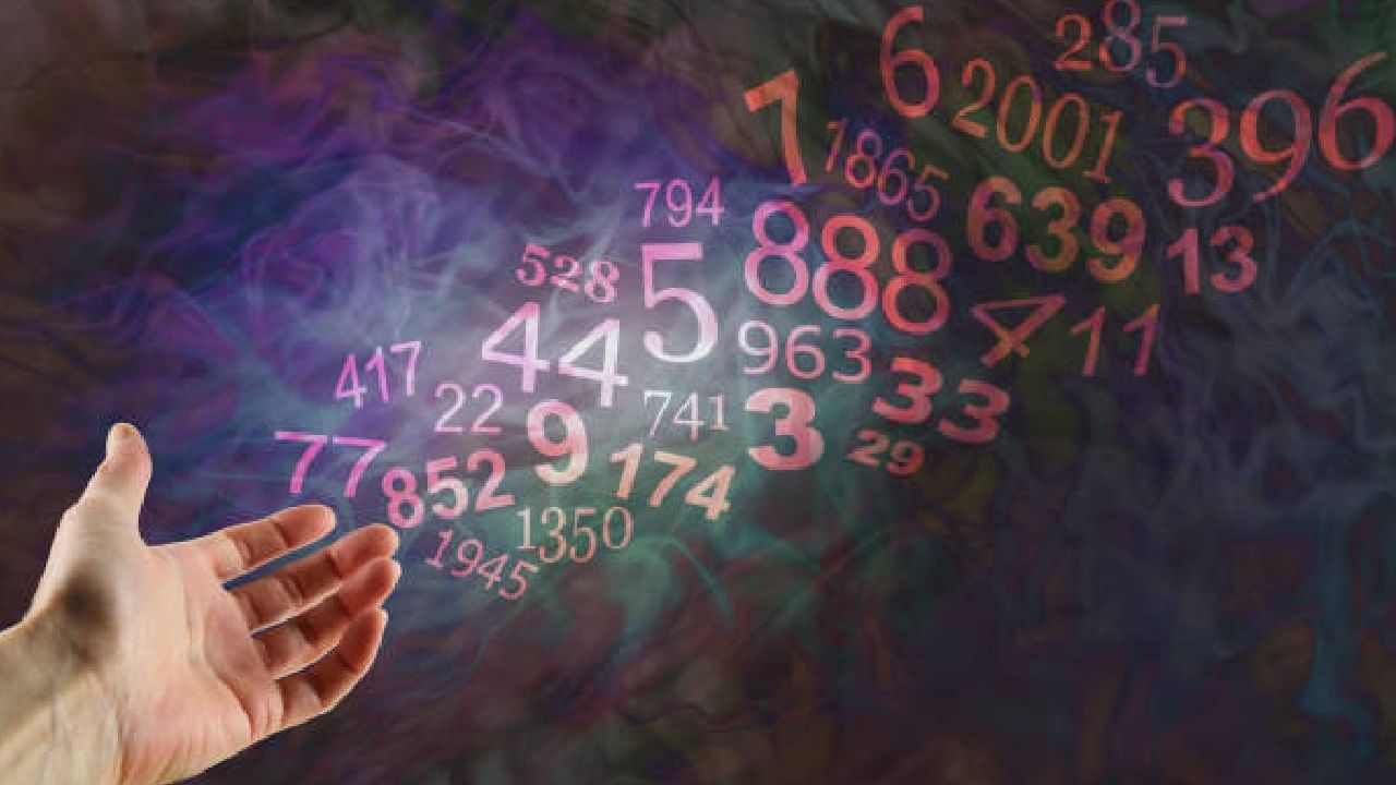 Numerology Prediction: ಸಂಖ್ಯಾಶಾಸ್ತ್ರ ಪ್ರಕಾರ ಜನ್ಮಸಂಖ್ಯೆಗೆ ಅನುಗುಣವಾಗಿ ಅಕ್ಟೋಬರ್ 12ರ ದಿನಭವಿಷ್ಯ Numerology Prediction: ಸಂಖ್ಯಾಶಾಸ್ತ್ರ ಪ್ರಕಾರ ಜನ್ಮಸಂಖ್ಯೆಗೆ ಅನುಗುಣವಾಗಿ ಅಕ್ಟೋಬರ್ 12ರ ದಿನಭವಿಷ್ಯ