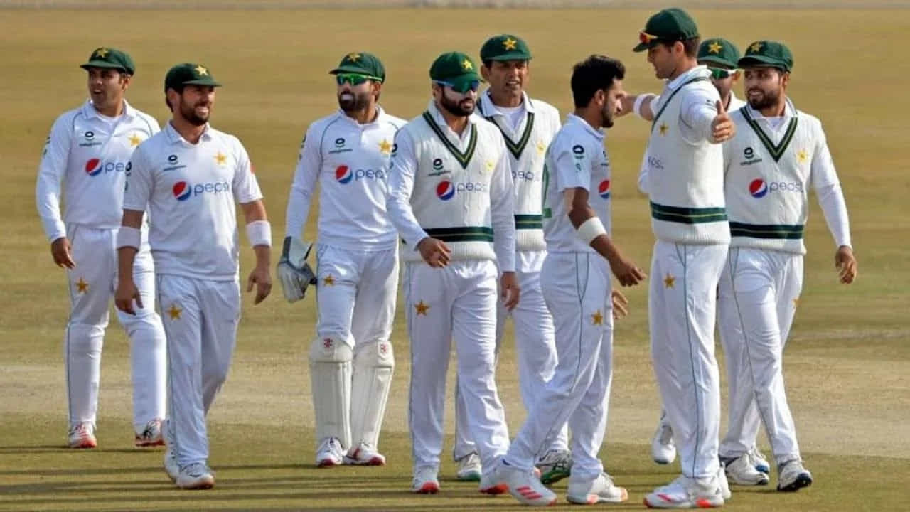 PAK vs ENG: ಮೊದಲ ಟೆಸ್ಟ್ ಪಂದ್ಯಕ್ಕೆ ಪಾಕ್ ತಂಡ ಪ್ರಕಟ; ಫಾರ್ಮ್​ನಲ್ಲಿರುವ ಆಟಗಾರನಿಗಿಲ್ಲ ಅವಕಾಶ