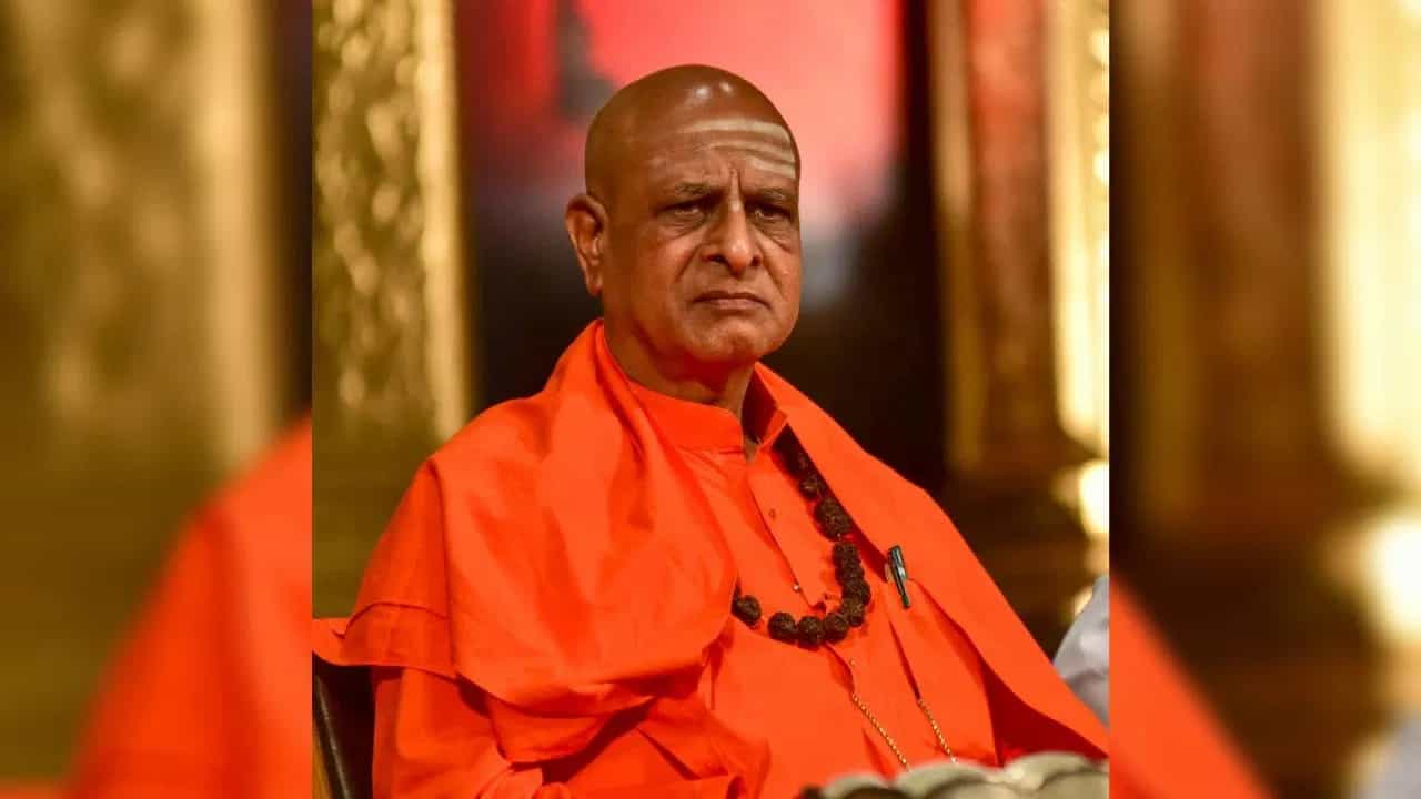 ಲಿಂಗಾಯತ, ಇಸ್ಲಾಂ ಈ ವಿಷಯಗಳಲ್ಲಿ ಒಂದೇ ಎಂದ ಪಂಡಿತಾರಾಧ್ಯ ಶಿವಾಚಾರ್ಯ ಸ್ವಾಮೀಜಿ! ಲಿಂಗಾಯತ, ಇಸ್ಲಾಂ ಈ ವಿಷಯಗಳಲ್ಲಿ ಒಂದೇ ಎಂದ ಪಂಡಿತಾರಾಧ್ಯ ಶಿವಾಚಾರ್ಯ ಸ್ವಾಮೀಜಿ!
