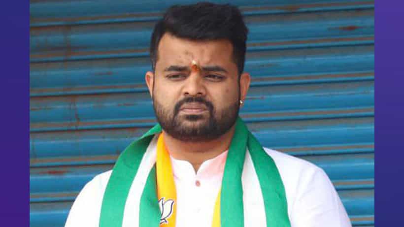 ಪತಿಯನ್ನು ಗುಂಡಿಟ್ಟು ಕೊಲ್ಲುವುದಾಗಿ ಬೆದರಿಸಿ ಜಿ.ಪಂ ಮಾಜಿ ಸದಸ್ಯೆಗೆ ಪ್ರಜ್ವಲ್ ರೇವಣ್ಣನಿಂದ ಲೈಂಗಿಕ ದೌರ್ಜನ್ಯ