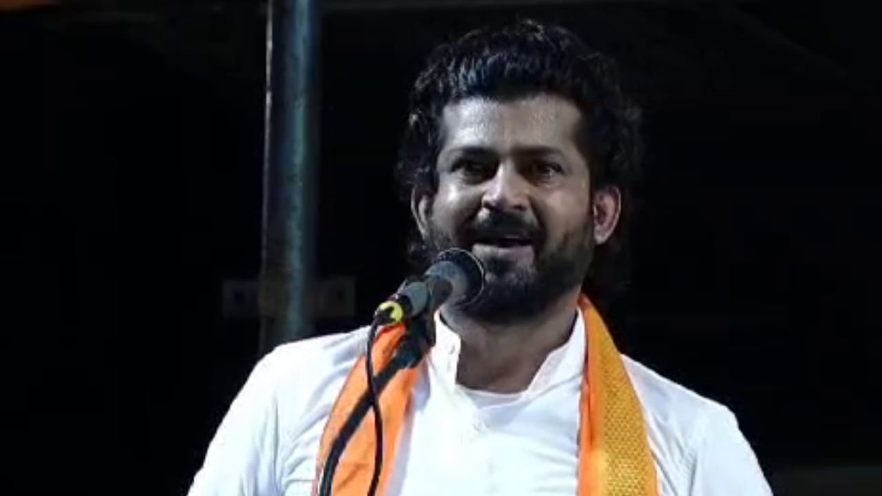 ಚಾಮುಂಡೇಶ್ವರಿ ಕ್ಷೇತ್ರ ಪ್ರಾಧಿಕಾರ: ಬಿಜೆಪಿ ಸಂಸದ ಯದುವೀರ್ ವಿರುದ್ಧ ಪ್ರತಾಪ್ ಸಿಂಹ ಕಿಡಿ ಚಾಮುಂಡೇಶ್ವರಿ ಕ್ಷೇತ್ರ ಪ್ರಾಧಿಕಾರ: ಬಿಜೆಪಿ ಸಂಸದ ಯದುವೀರ್ ವಿರುದ್ಧ ಪ್ರತಾಪ್ ಸಿಂಹ ಕಿಡಿ