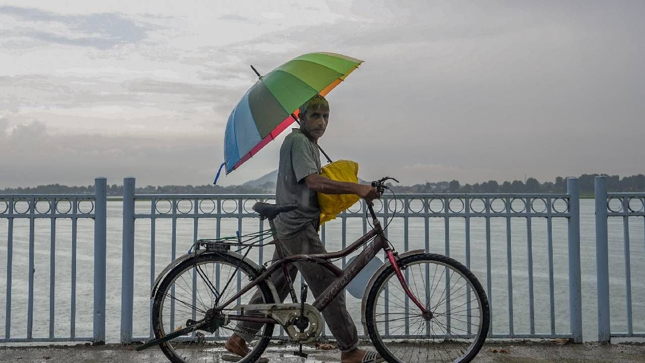 Karnataka Rains: ಕರ್ನಾಟಕದ ಕರಾವಳಿ, ಉತ್ತರ ಒಳನಾಡಿನಲ್ಲಿ ಎರಡು ದಿನ ಭಾರಿ ಮಳೆ