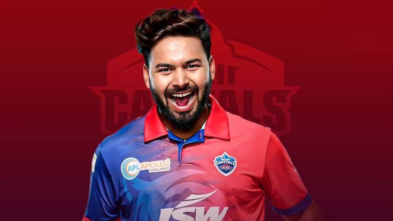 ಇಂಡಿಯನ್ ಪ್ರೀಮಿಯರ್ ಲೀಗ್ (IPL 2025) ಸೀಸನ್-18 ರಲ್ಲಿ ರಿಷಭ್ ಪಂತ್ ಡೆಲ್ಲಿ ಕ್ಯಾಪಿಟಲ್ಸ್ ಪರ ಕಣಕ್ಕಿಳಿಯುವುದು ಖಚಿತವಾಗಿದೆ. ಡೆಲ್ಲಿ ಕ್ಯಾಪಿಟಲ್ಸ್ ಫ್ರಾಂಚೈಸಿಯು ಪಂತ್ ಅವರನ್ನು ಮೊದಲ ರಿಟೈನ್ ಆಗಿ ಆಯ್ಕೆ ಮಾಡಿಕೊಂಡಿದ್ದು, ಹೀಗಾಗಿ ಐಪಿಎಲ್ 2025 ರಲ್ಲೂ ರಿಷಭ್ ಡೆಲ್ಲಿ ಪರ ಕಣಕ್ಕಿಳಿಯಲಿದ್ದಾರೆ ಎಂದು ಕ್ರಿಕ್ಬಝ್ ವರದಿ ಮಾಡಿದೆ.