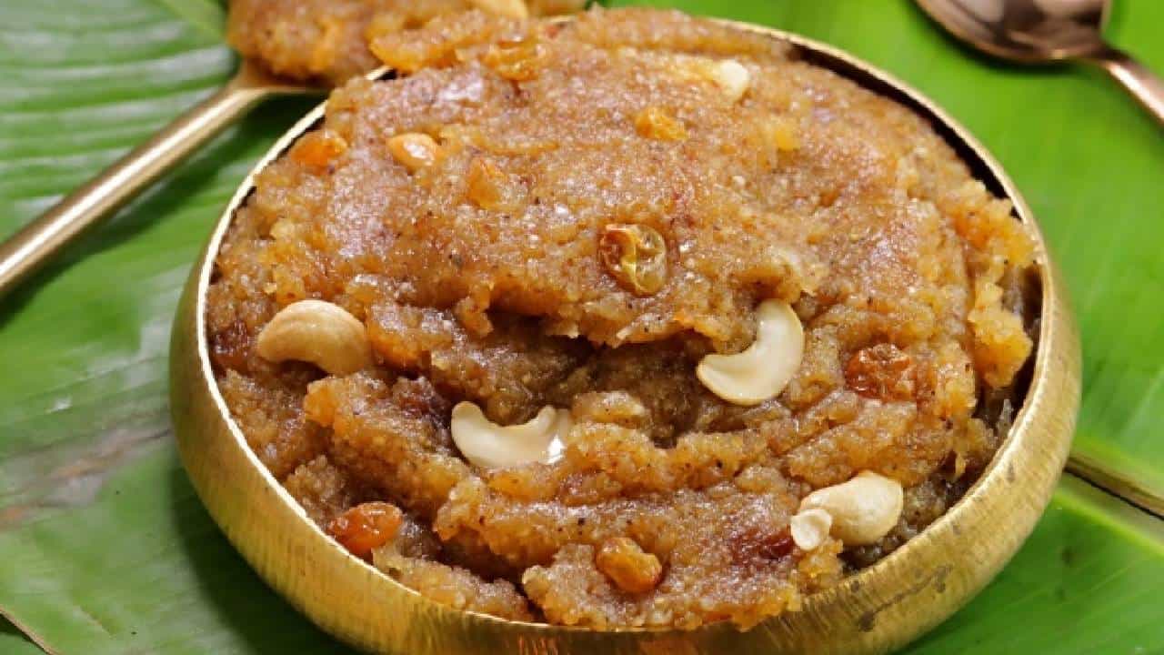 ಆಂಧ್ರದ ಹಲವು ದೇವಸ್ಥಾನಗಳಲ್ಲಿ ಪ್ರಸಾದದ ಗುಣಮಟ್ಟ ಪರೀಕ್ಷೆಗೆ ಸೂಚನೆ ಆಂಧ್ರದ ಹಲವು ದೇವಸ್ಥಾನಗಳಲ್ಲಿ ಪ್ರಸಾದದ ಗುಣಮಟ್ಟ ಪರೀಕ್ಷೆಗೆ ಸೂಚನೆ