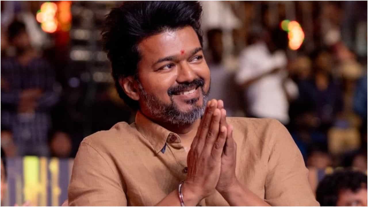 ದಳಪತಿ ವಿಜಯ್ ಕೊನೆಯ ಚಿತ್ರಕ್ಕೆ ಕನ್ನಡ ನಿರ್ಮಾಣ ಸಂಸ್ಥೆಯಿಂದ ಬಂಡವಾಳ; ಟೀಸರ್ ರಿಲೀಸ್ ದಳಪತಿ ವಿಜಯ್ ಕೊನೆಯ ಚಿತ್ರಕ್ಕೆ ಕನ್ನಡ ನಿರ್ಮಾಣ ಸಂಸ್ಥೆಯಿಂದ ಬಂಡವಾಳ; ಟೀಸರ್ ರಿಲೀಸ್