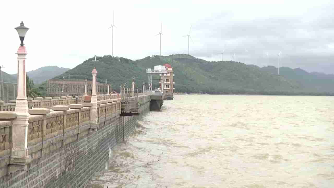 Karnataka Dam Water Level: ತುಂಗಭದ್ರಾ ಡ್ಯಾಂ ಭರ್ತಿ, 14 ಪ್ರಮುಖ ಜಲಾಶಯಗಳ ನೀರಿನ ಮಟ್ಟ ವಿವರ ಇಲ್ಲಿದೆ