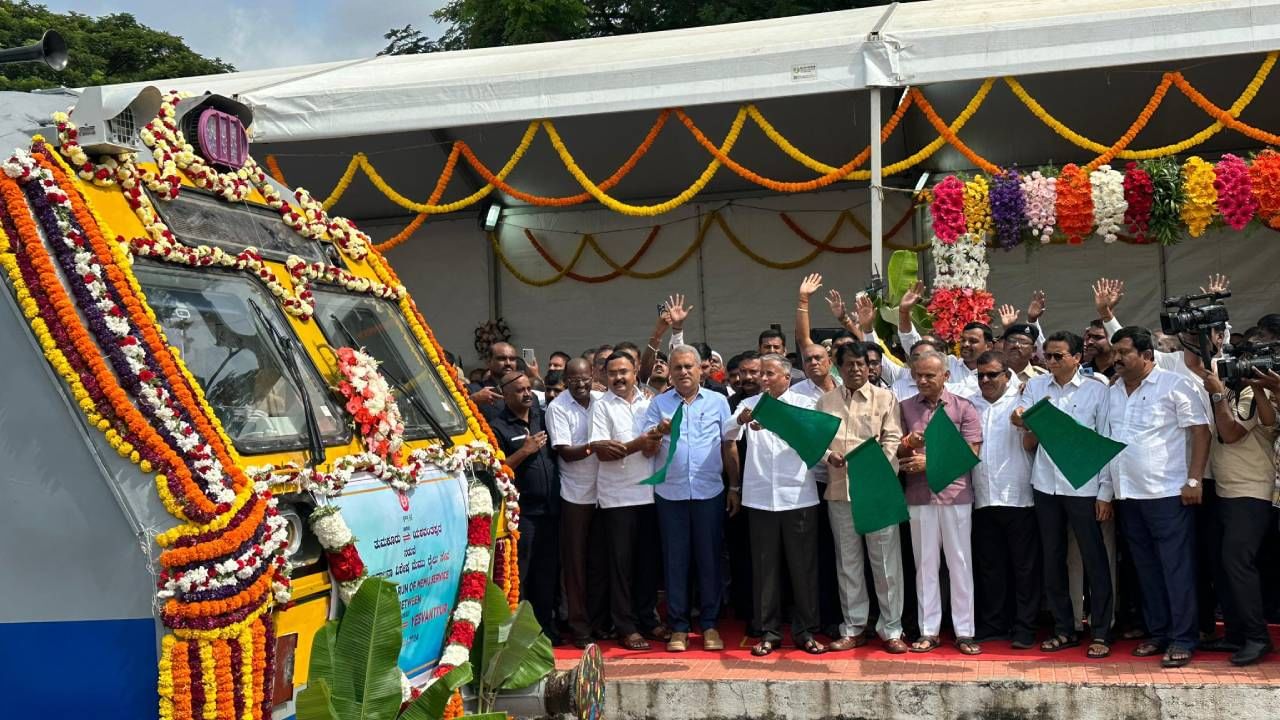 ತುಮಕೂರು-ಯಶವಂತಪುರ ಮೆಮು ರೈಲು ಸೇವೆಗೆ ಸೋಮಣ್ಣ ಚಾಲನೆ, ಇಲ್ಲಿದೆ ಟ್ರೈನ್​ ಸಮಯ