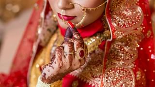 Viral: ಕರೆಂಟ್‌ ಶಾಕ್​​​ನಿಂದ ಪ್ರಜ್ಞೆ ತಪ್ಪಿ ಬಿದ್ದ ಕಾಗೆ, ಸಿಪಿಆರ್‌ ನೀಡಿ ಪ್ರಾಣ ಉಳಿಸಿದ ಅಗ್ನಿ ಶಾಮಕ ದಳದ ಸಿಬ್ಬಂದಿ