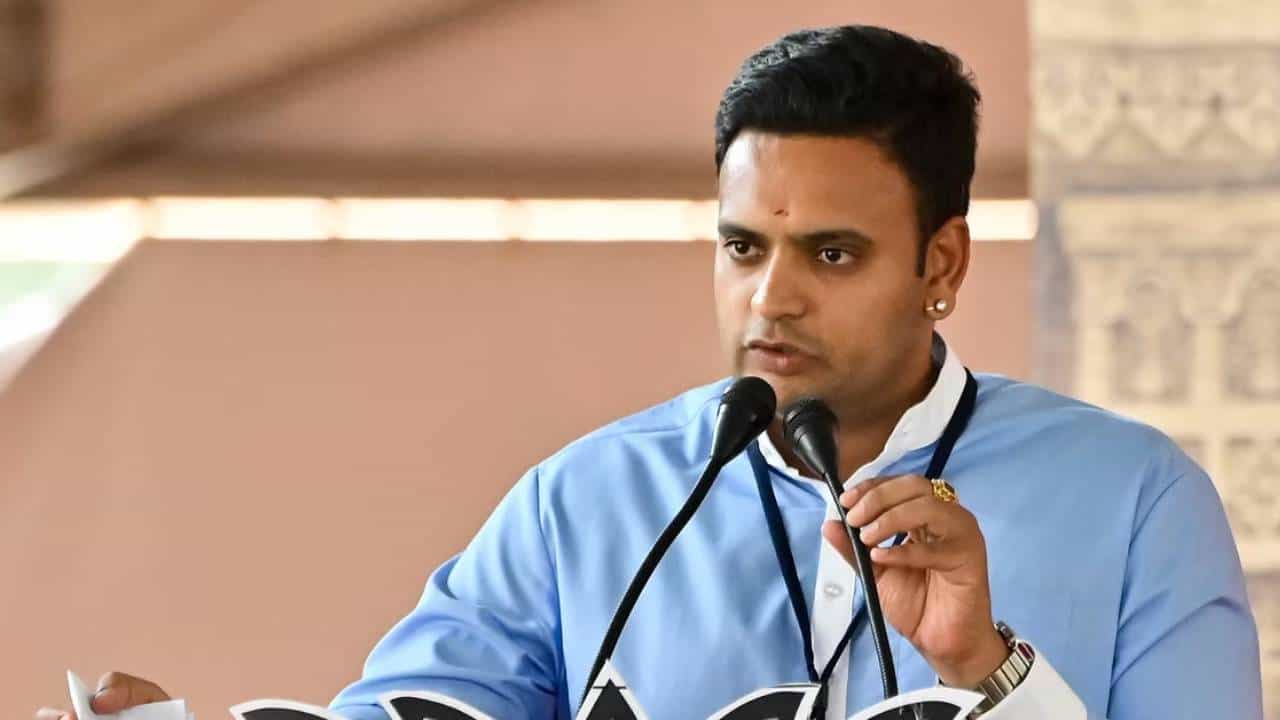 ಚಾಮುಂಡೇಶ್ವರಿ ಕ್ಷೇತ್ರ ಅಭಿವೃದ್ಧಿ ಪ್ರಾಧಿಕಾರದಿಂದ ನಮ್ಮ ಆಚರಣೆ, ಪರಂಪರೆಗೆ ಧಕ್ಕೆ: ಯದುವೀರ್ ಚಾಮುಂಡೇಶ್ವರಿ ಕ್ಷೇತ್ರ ಅಭಿವೃದ್ಧಿ ಪ್ರಾಧಿಕಾರದಿಂದ ನಮ್ಮ ಆಚರಣೆ, ಪರಂಪರೆಗೆ ಧಕ್ಕೆ: ಯದುವೀರ್