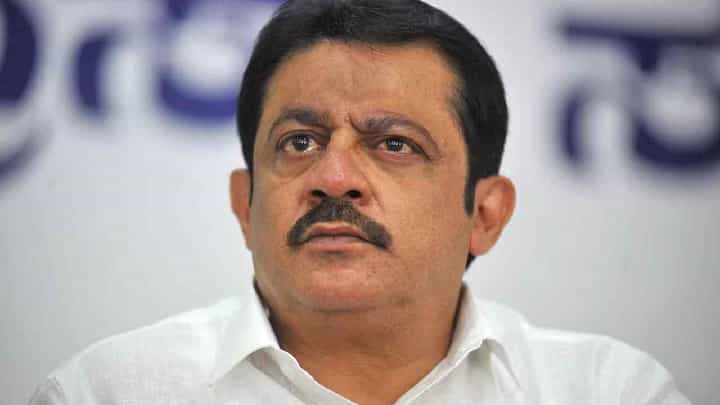 ಮುಡಾ ಕೇಸ್: ಸಿದ್ದರಾಮಯ್ಯ ಪರ ಬ್ಯಾಟಿಂಗ್ ಮಾಡಿದ್ದ ಜಮೀರ್ ಅಹಮ್ಮದ್ಗೆ ಸಂಕಷ್ಟ ಮುಡಾ ಕೇಸ್: ಸಿದ್ದರಾಮಯ್ಯ ಪರ ಬ್ಯಾಟಿಂಗ್ ಮಾಡಿದ್ದ ಜಮೀರ್ ಅಹಮ್ಮದ್ಗೆ ಸಂಕಷ್ಟ
