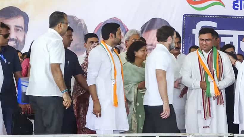 ಹರಿಯಾಣದಲ್ಲಿ ಬಿಜೆಪಿಗೆ ದೊಡ್ಡ ಶಾಕ್; ಅಶೋಕ್ ತನ್ವಾರ್ ಕಾಂಗ್ರೆಸ್ಗೆ ಮರು ಸೇರ್ಪಡೆ