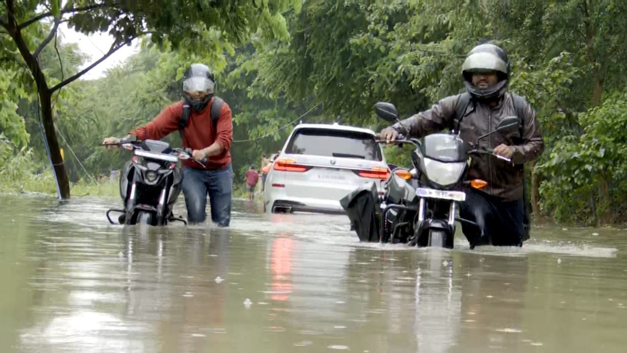 Bengaluru Rain havoc: fallen trees, many roads are waterlodged, what happened everywhere? Here is the detail in Kannada