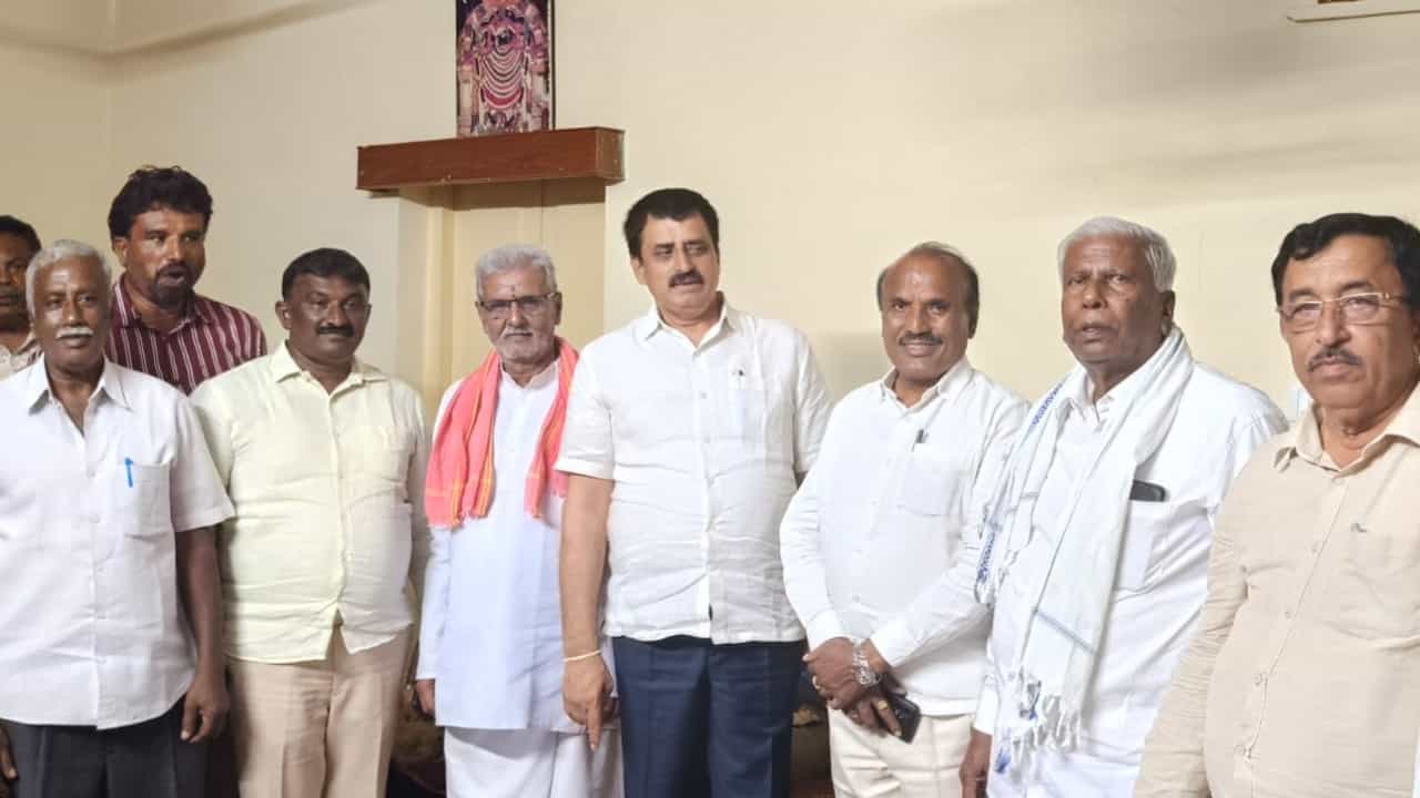 ಚನ್ನಪಟ್ಟಣ ಉಪಚುನಾವಣೆ: ಕಾಂಗ್ರೆಸ್ನಿಂದ ಮತ್ತೆ ಬಿಗ್ ಆಪರೇಷನ್ ಚನ್ನಪಟ್ಟಣ ಉಪಚುನಾವಣೆ: ಕಾಂಗ್ರೆಸ್ನಿಂದ ಮತ್ತೆ ಬಿಗ್ ಆಪರೇಷನ್
