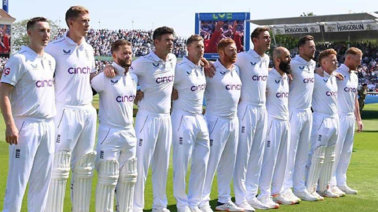 ENG vs PAK: ಪಾಕ್ ವಿರುದ್ಧದ ಪಂದ್ಯಕ್ಕೆ ಎರಡು ದಿನ ಮೊದಲೇ ಪ್ಲೇಯಿಂಗ್ XI ಘೋಷಿಸಿದ ಇಂಗ್ಲೆಂಡ್ ENG vs PAK: ಪಾಕ್ ವಿರುದ್ಧದ ಪಂದ್ಯಕ್ಕೆ ಎರಡು ದಿನ ಮೊದಲೇ ಪ್ಲೇಯಿಂಗ್ XI ಘೋಷಿಸಿದ ಇಂಗ್ಲೆಂಡ್