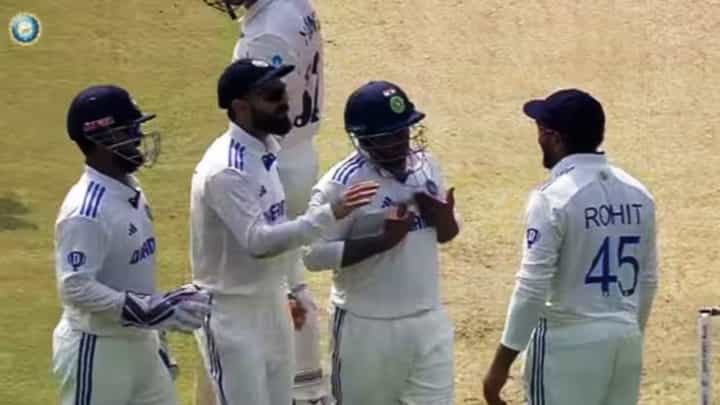 ಪ್ಲೀಸ್ ನಂಬಿ...ಕಾಡಿಬೇಡಿ ರೋಹಿತ್ ಶರ್ಮಾರನ್ನು ಒಪ್ಪಿಸಿ ಔಟ್ ಮಾಡಿದ ಸರ್ಫರಾಝ್ ಖಾನ್ ಪ್ಲೀಸ್ ನಂಬಿ...ಕಾಡಿಬೇಡಿ ರೋಹಿತ್ ಶರ್ಮಾರನ್ನು ಒಪ್ಪಿಸಿ ಔಟ್ ಮಾಡಿದ ಸರ್ಫರಾಝ್ ಖಾನ್