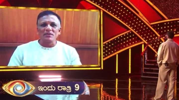 ಬಿಗ್ಬಾಸ್ ವೇದಿಕೆ ಮೇಲೆ ಲಾಯರ್ ಜಗದೀಶ್, ಮನೆಗೆ ಮತ್ತೆ ಎಂಟ್ರಿ? ಬಿಗ್ಬಾಸ್ ವೇದಿಕೆ ಮೇಲೆ ಲಾಯರ್ ಜಗದೀಶ್, ಮನೆಗೆ ಮತ್ತೆ ಎಂಟ್ರಿ?