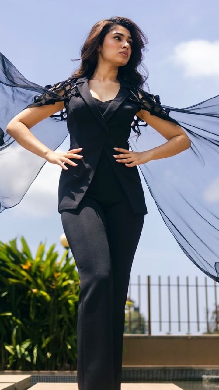 Kriti Shetty2