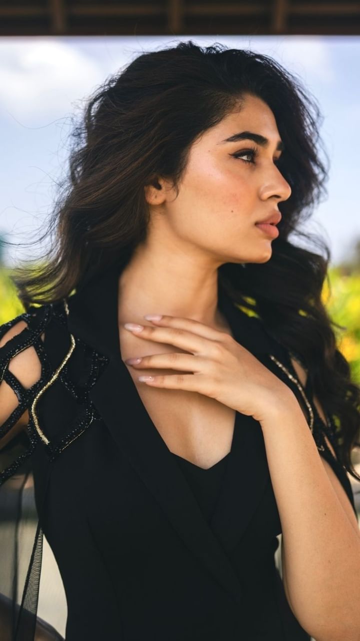 Kriti Shetty3