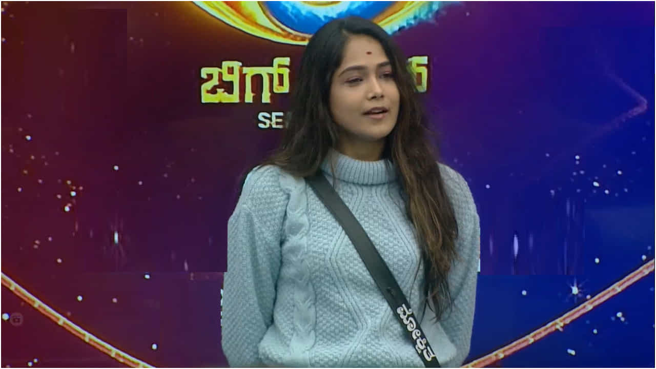 ತಡವಾಗುತ್ತಿದೆ ಮೋಕ್ಷಿತಾ ಮದುವೆ; ಕಣ್ಣೀರು ಹಾಕುತ್ತಾ ಕಾರಣ ತಿಳಿಸಿದ ಪಾರು ತಡವಾಗುತ್ತಿದೆ ಮೋಕ್ಷಿತಾ ಮದುವೆ; ಕಣ್ಣೀರು ಹಾಕುತ್ತಾ ಕಾರಣ ತಿಳಿಸಿದ ಪಾರು