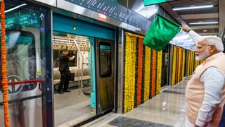 ಮುಂಬೈ ಮೆಟ್ರೋ ಹತ್ತಿ ಪ್ರಯಾಣಿಕರ ಜೊತೆ ಮಾತನಾಡಿದ ಪ್ರಧಾನಿ ನರೇಂದ್ರ ಮೋದಿ