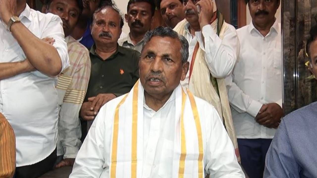 ಅನ್ನಭಾಗ್ಯ ಯೋಜನೆಯ ಡಿಬಿಟಿ ಹಣ ಬಿಡುಗಡೆ ಬಗ್ಗೆ ಗುಡ್ನ್ಯೂಸ್ ಕೊಟ್ಟ ಸಚಿವ ಮುನಿಯಪ್ಪ ಅನ್ನಭಾಗ್ಯ ಯೋಜನೆಯ ಡಿಬಿಟಿ ಹಣ ಬಿಡುಗಡೆ ಬಗ್ಗೆ ಗುಡ್ನ್ಯೂಸ್ ಕೊಟ್ಟ ಸಚಿವ ಮುನಿಯಪ್ಪ