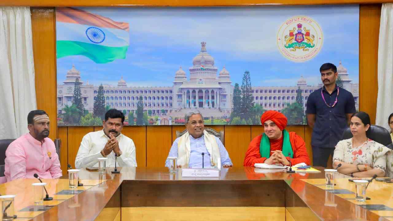 ಪಂಚಮಸಾಲಿ ಮೀಸಲಾತಿ ಬೇಡಿಕೆ: ತಮ್ಮ ಸರ್ಕಾರದ ನಿಲುವು ಸ್ಪಷ್ಟಪಡಿಸಿದ ಸಿಎಂ ಪಂಚಮಸಾಲಿ ಮೀಸಲಾತಿ ಬೇಡಿಕೆ: ತಮ್ಮ ಸರ್ಕಾರದ ನಿಲುವು ಸ್ಪಷ್ಟಪಡಿಸಿದ ಸಿಎಂ