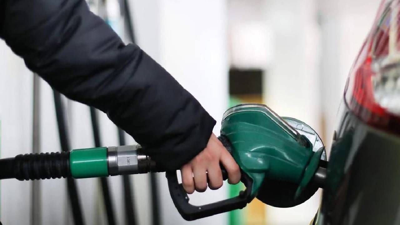 Petrol Diesel Price on October O6: ದೇಶಾದ್ಯಂತ ಪೆಟ್ರೋಲ್, ಡೀಸೆಲ್ ಬೆಲೆ ಸ್ಥಿರ