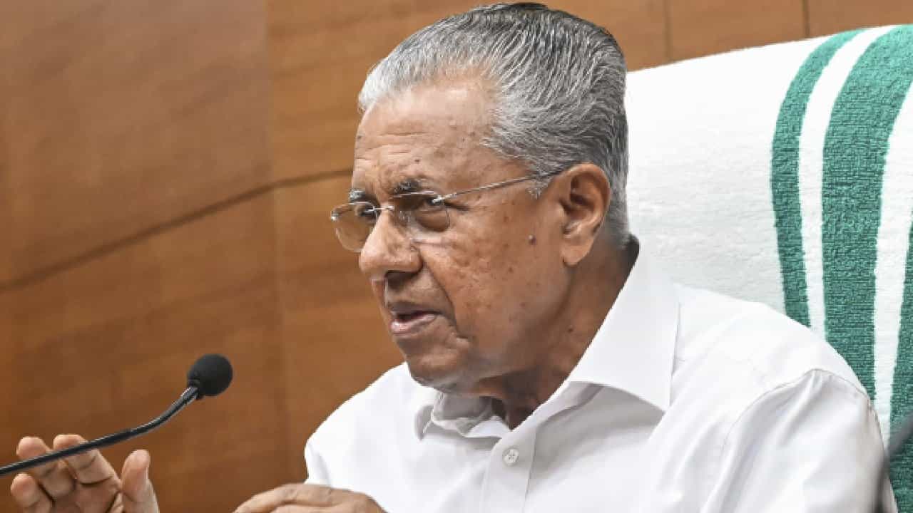 ಭಾರತದಲ್ಲಿ 'ಒಂದು ರಾಷ್ಟ್ರ, ಒಂದು ಚುನಾವಣೆ' ಪ್ರಸ್ತಾಪದ ವಿರುದ್ಧ ಕೇರಳ ಸಂಪುಟ ನಿರ್ಣಯ ಅಂಗೀಕಾರ ಭಾರತದಲ್ಲಿ 'ಒಂದು ರಾಷ್ಟ್ರ, ಒಂದು ಚುನಾವಣೆ' ಪ್ರಸ್ತಾಪದ ವಿರುದ್ಧ ಕೇರಳ ಸಂಪುಟ ನಿರ್ಣಯ ಅಂಗೀಕಾರ