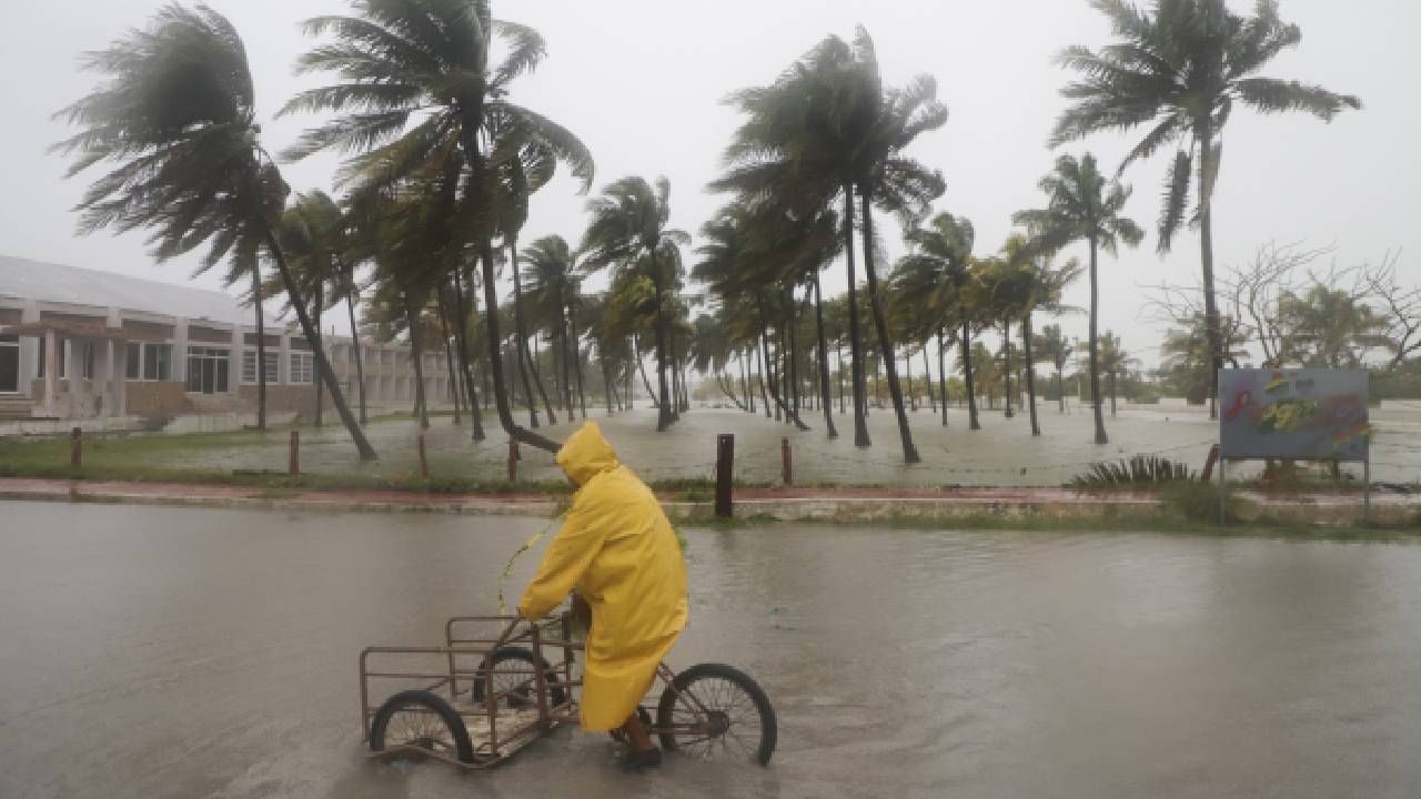 Karnataka Rains: ಮುಂದಿನ ಒಂದು ವಾರ ಬೆಂಗಳೂರು ಸೇರಿ ಕರ್ನಾಟಕದ ಹಲವೆಡೆ ಮಳೆ