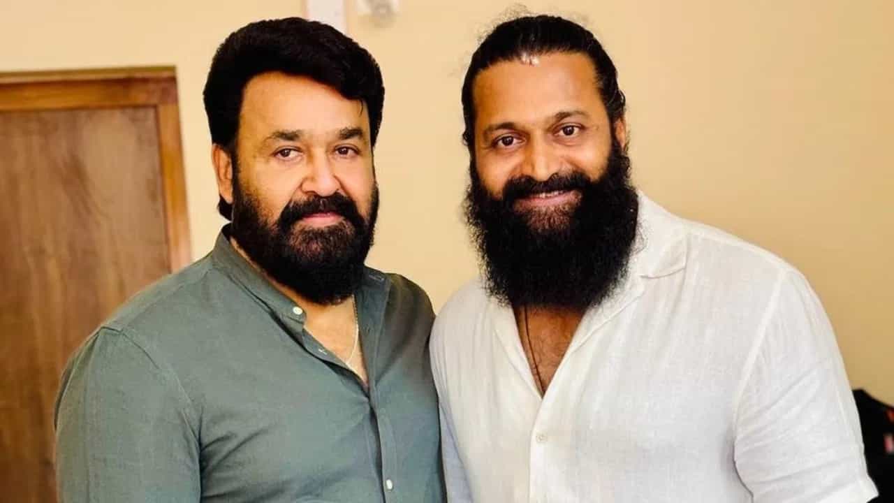 ರಿಷಬ್ ತಂದೆ ಪಾತ್ರದಲ್ಲಿ ಮೋಹನ್ಲಾಲ್; ‘ಕಾಂತಾರ: ಚಾಪ್ಟರ್ 1’ ಬಗ್ಗೆ ಹರಿದಾಡಿದೆ ಸುದ್ದಿ ರಿಷಬ್ ತಂದೆ ಪಾತ್ರದಲ್ಲಿ ಮೋಹನ್ಲಾಲ್; ‘ಕಾಂತಾರ: ಚಾಪ್ಟರ್ 1’ ಬಗ್ಗೆ ಹರಿದಾಡಿದೆ ಸುದ್ದಿ