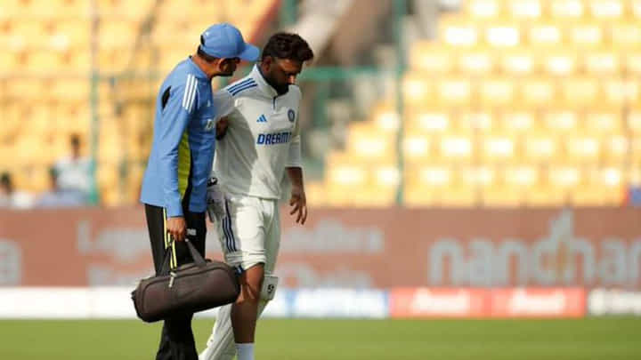 IND vs NZ: ಪಂತ್ ಇಂಜುರಿ ಬಗ್ಗೆ ಬಿಗ್ ಅಪ್ಡೇಟ್ ನೀಡಿದ ರೋಹಿತ್ ಶರ್ಮಾ IND vs NZ: ಪಂತ್ ಇಂಜುರಿ ಬಗ್ಗೆ ಬಿಗ್ ಅಪ್ಡೇಟ್ ನೀಡಿದ ರೋಹಿತ್ ಶರ್ಮಾ