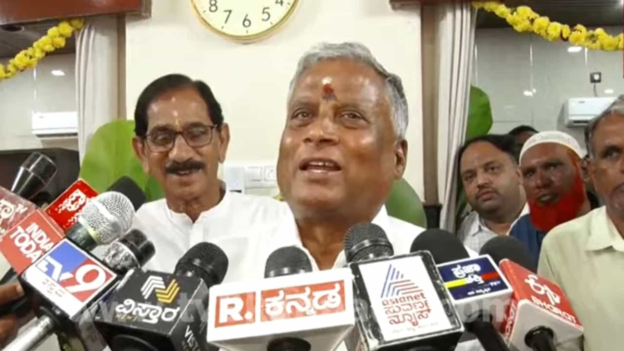 ಮೈಸೂರು-ದರ್ಬಾಂಗ ಎಕ್ಸ್​ಪ್ರೆಸ್ ರೈಲು ಅಪಘಾತ: ನಿನ್ನೆ ತುಂಬಾ ಒಳ್ಳೇ ದಿನ, ದೇವರ ದಯೆಯಿಂದ ದೊಡ್ಡ ಅನಾಹುತ ತಪ್ಪಿದೆ -ಸೋಮಣ್ಣ