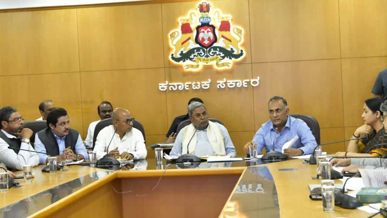 ಬಳ್ಳಾರಿಯಲ್ಲಿ ಬಾಣಂತಿಯರ ಮರಣಮೃದಂಗ: ಅಧಿಕಾರಿಗಳಿಗೆ ಸಿಎಂ ಸೂಚನೆ, ವರದಿ ನೀಡಲು ಗಡುವು