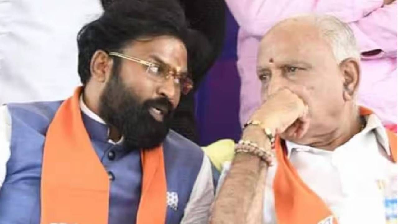 ಬಿಎಸ್ವೈ, ಶ್ರೀರಾಮುಲು ವಿರುದ್ಧ ಕ್ರಿಮಿನಲ್ ಕೇಸ್ ಹಾಕಲು ರಾಜ್ಯ ಸರ್ಕಾರ ಸಿದ್ಧತೆ ಬಿಎಸ್ವೈ, ಶ್ರೀರಾಮುಲು ವಿರುದ್ಧ ಕ್ರಿಮಿನಲ್ ಕೇಸ್ ಹಾಕಲು ರಾಜ್ಯ ಸರ್ಕಾರ ಸಿದ್ಧತೆ