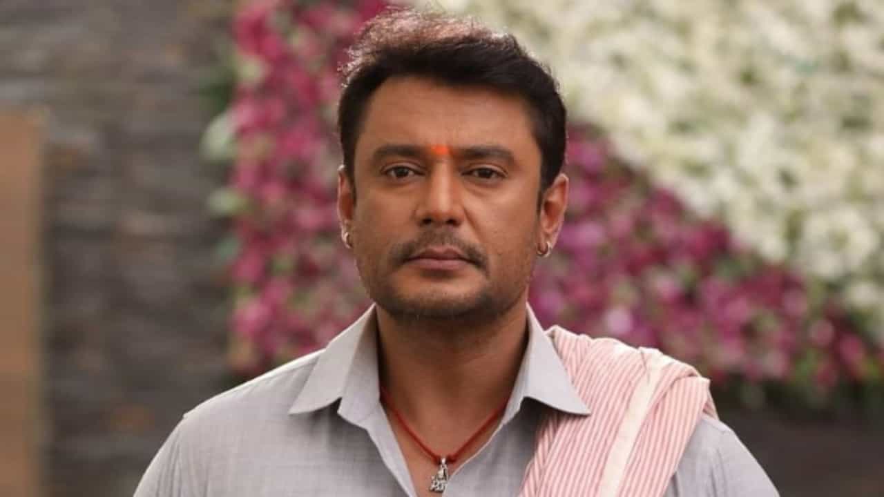 ದರ್ಶನ್ಗೆ ಮುಗಿಯದ ಸಂಕಷ್ಟ; ಮಧ್ಯಂತರ ಜಾಮೀನು ರದ್ದು ಕೋರಿ ಸುಪ್ರೀಂನಲ್ಲಿ ಅರ್ಜಿ ದರ್ಶನ್ಗೆ ಮುಗಿಯದ ಸಂಕಷ್ಟ; ಮಧ್ಯಂತರ ಜಾಮೀನು ರದ್ದು ಕೋರಿ ಸುಪ್ರೀಂನಲ್ಲಿ ಅರ್ಜಿ