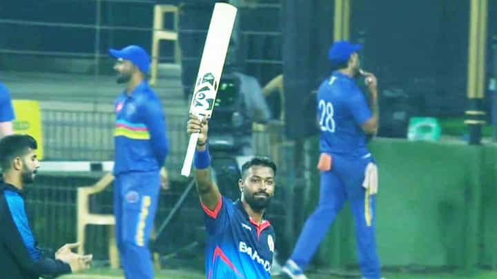 ಹಾರ್ದಿಕ್ ಪಾಂಡ್ಯ ತೂಫಾನ್ಗೆ ಎದುರಾಳಿ ತಂಡ ತತ್ತರ ಹಾರ್ದಿಕ್ ಪಾಂಡ್ಯ ತೂಫಾನ್ಗೆ ಎದುರಾಳಿ ತಂಡ ತತ್ತರ