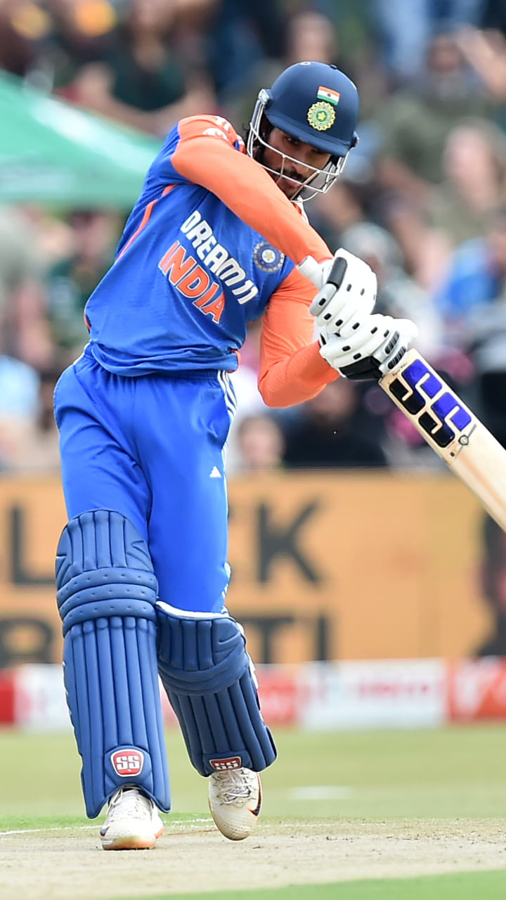 ಭಾರತ ತಂಡ ಇದುವರೆಗೆ ಅಂತಾರಾಷ್ಟ್ರೀಯ ಟಿ20 ಪಂದ್ಯಗಳಲ್ಲಿ ಒಟ್ಟು 1522 ಸಿಕ್ಸರ್‌ಗಳನ್ನು ಬಾರಿಸುವ ಮೂಲಕ ಪಟ್ಟಿಯಲ್ಲಿ ಎರಡನೇ ಸ್ಥಾನದಲ್ಲಿದೆ.