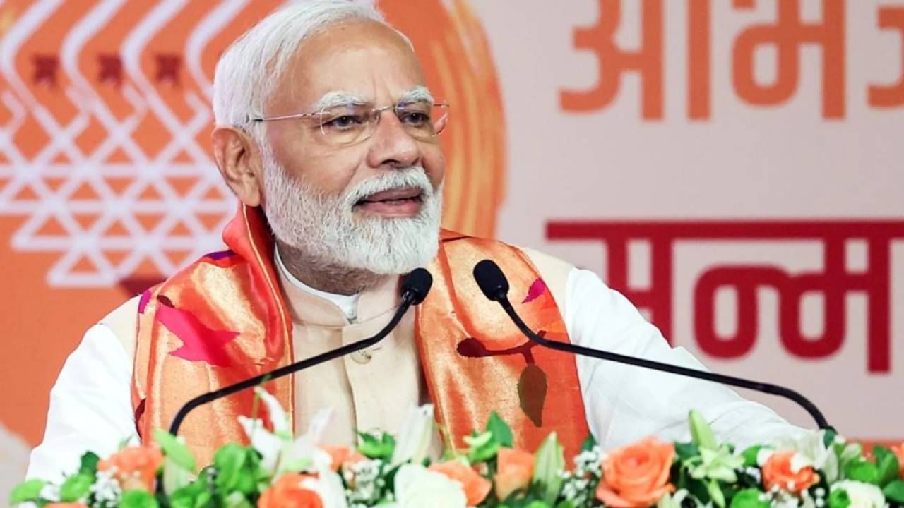 ಬಾಂಗ್ಲಾದೇಶದಲ್ಲಿ ಚಿನ್ಮಯ್ ದಾಸ್ ಬಂಧನ: ಅಧಿಕಾರಿಗಳು, ನಿವೃತ್ತ ನ್ಯಾಯಮೂರ್ತಿಗಳಿಂದ ಪ್ರಧಾನಿ ಮೋದಿಗೆ ಪತ್ರ ಬಾಂಗ್ಲಾದೇಶದಲ್ಲಿ ಚಿನ್ಮಯ್ ದಾಸ್ ಬಂಧನ: ಅಧಿಕಾರಿಗಳು, ನಿವೃತ್ತ ನ್ಯಾಯಮೂರ್ತಿಗಳಿಂದ ಪ್ರಧಾನಿ ಮೋದಿಗೆ ಪತ್ರ