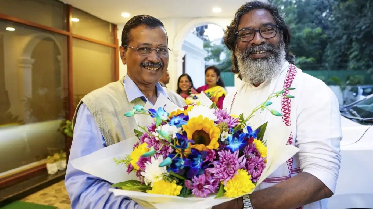 ಜಾರ್ಖಂಡ್ ಸಿಎಂ ಆಗಿ ನಾಳೆ ಹೇಮಂತ್ ಸೊರೇನ್ ಪ್ರಮಾಣ ವಚನ ಸ್ವೀಕಾರ ಸಾಧ್ಯತೆ ಜಾರ್ಖಂಡ್ ಸಿಎಂ ಆಗಿ ನಾಳೆ ಹೇಮಂತ್ ಸೊರೇನ್ ಪ್ರಮಾಣ ವಚನ ಸ್ವೀಕಾರ ಸಾಧ್ಯತೆ