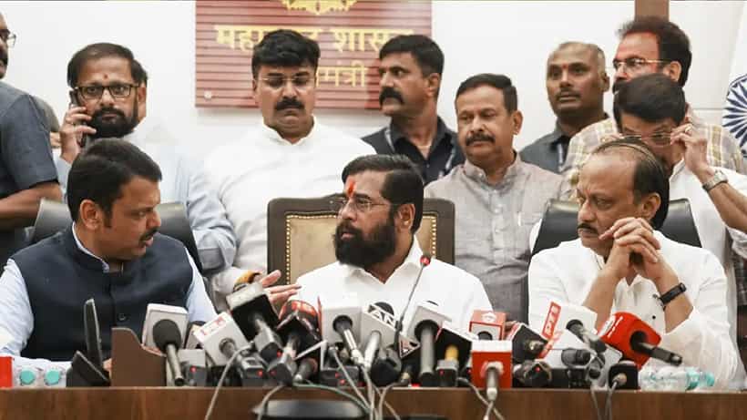 ಮಹಾರಾಷ್ಟ್ರ ಸಿಎಂ ಆಯ್ಕೆ ಇನ್ನೂ ಅತಂತ್ರ; ಡಿ. 5ಕ್ಕೆ ಸಂಪುಟದ ಪ್ರಮಾಣವಚನ ಸ್ವೀಕಾರ ಸಾಧ್ಯತೆ
