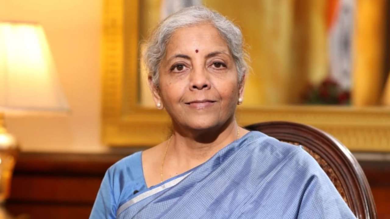 ಬಜೆಟ್ನಲ್ಲಿ ಟ್ಯಾಕ್ಸ್ ದರ ಕಡಿಮೆ ಆಗುತ್ತಾ? ಮಧ್ಯಮವರ್ಗದವರಿಗೆ ರಿಲೀಫ್ ಕೊಡಿ ಎಂದ ವ್ಯಕ್ತಿಯೊಬ್ಬರಿಗೆ ನಿರ್ಮಲಾ ಮೇಡಂ ಸಕಾರಾತ್ಮಕ ಸ್ಪಂದನೆ ಬಜೆಟ್ನಲ್ಲಿ ಟ್ಯಾಕ್ಸ್ ದರ ಕಡಿಮೆ ಆಗುತ್ತಾ? ಮಧ್ಯಮವರ್ಗದವರಿಗೆ ರಿಲೀಫ್ ಕೊಡಿ ಎಂದ ವ್ಯಕ್ತಿಯೊಬ್ಬರಿಗೆ ನಿರ್ಮಲಾ ಮೇಡಂ ಸಕಾರಾತ್ಮಕ ಸ್ಪಂದನೆ