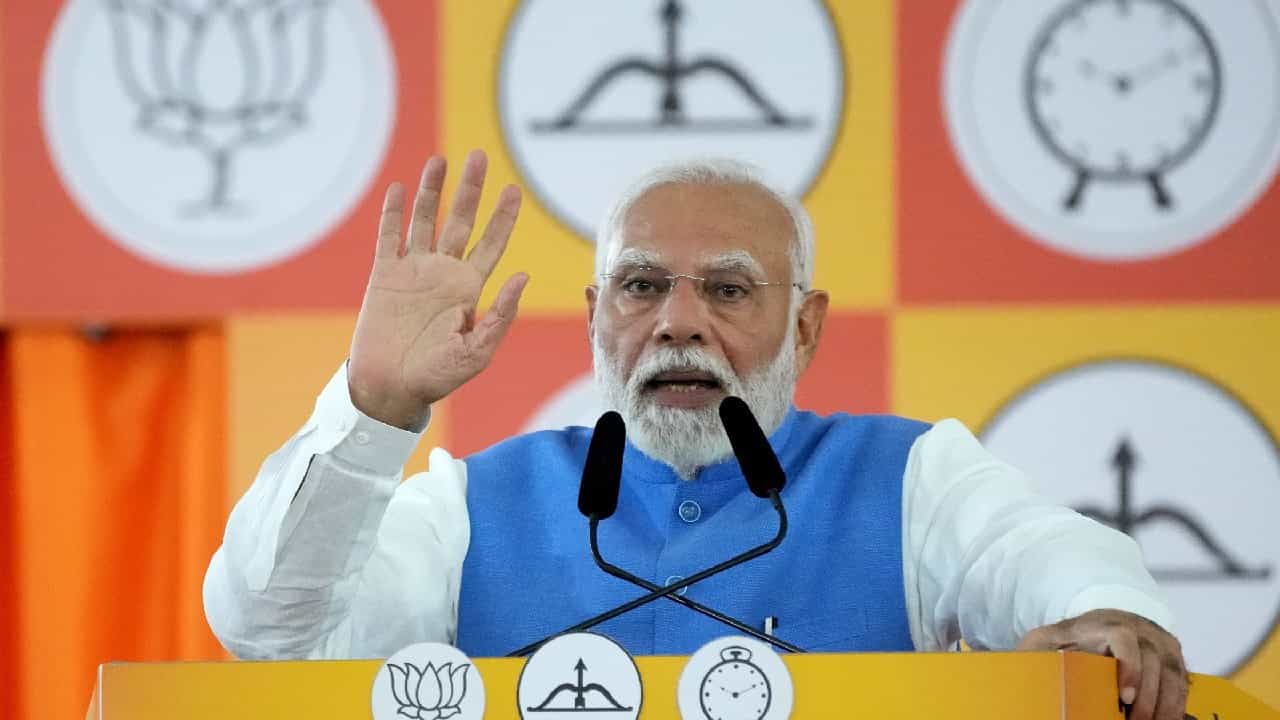 ಪ್ರಧಾನಿ ಮೋದಿ ಪ್ರಯಾಣಿಸಬೇಕಿದ್ದ ವಿಮಾನದಲ್ಲಿ ತಾಂತ್ರಿಕ ದೋಷ ಪ್ರಧಾನಿ ಮೋದಿ ಪ್ರಯಾಣಿಸಬೇಕಿದ್ದ ವಿಮಾನದಲ್ಲಿ ತಾಂತ್ರಿಕ ದೋಷ