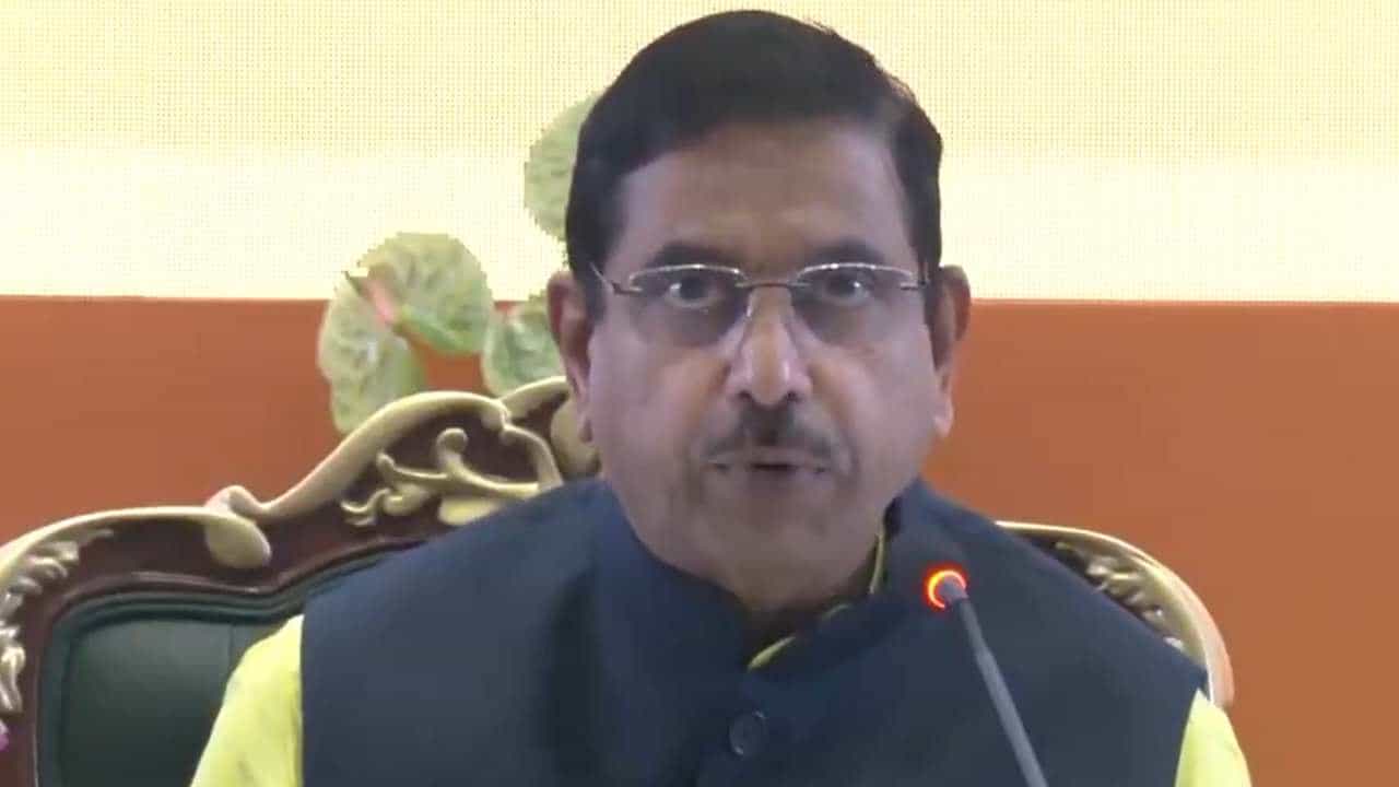 ಸೌರಶಕ್ತಿ ಸಾಧಿಸುವ ಕನಸು ನನಸಾಗುತ್ತಿದೆ: ಅಂತರರಾಷ್ಟ್ರೀಯ ಸೌರ ಮೈತ್ರಿ ಸಭೆಯಲ್ಲಿ ಪ್ರಹ್ಲಾದ್ ಜೋಷಿ ಸೌರಶಕ್ತಿ ಸಾಧಿಸುವ ಕನಸು ನನಸಾಗುತ್ತಿದೆ: ಅಂತರರಾಷ್ಟ್ರೀಯ ಸೌರ ಮೈತ್ರಿ ಸಭೆಯಲ್ಲಿ ಪ್ರಹ್ಲಾದ್ ಜೋಷಿ