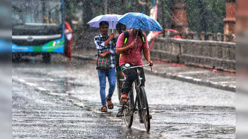 Karnataka Rains: ಕರ್ನಾಟಕದ ಈ 5 ಜಿಲ್ಲೆಗಳಲ್ಲಿ ಧಾರಾಕಾರ ಮಳೆ, ಯೆಲ್ಲೋ ಅಲರ್ಟ್