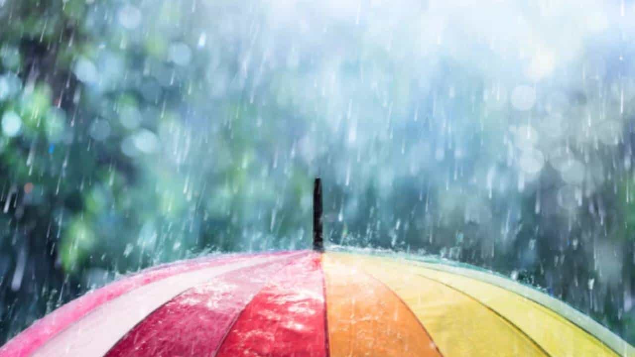 Karnataka weather: ಬೆಂಗಳೂರಿನಲ್ಲಿ ಮುಂದಿನ 3 ದಿನ ಮಳೆಯಾಗುವ ಸಾಧ್ಯತೆ, ಮೈಕೊರೆಯುವ ಮಾಗಿಯ ಚಳಿ Karnataka weather: ಬೆಂಗಳೂರಿನಲ್ಲಿ ಮುಂದಿನ 3 ದಿನ ಮಳೆಯಾಗುವ ಸಾಧ್ಯತೆ, ಮೈಕೊರೆಯುವ ಮಾಗಿಯ ಚಳಿ