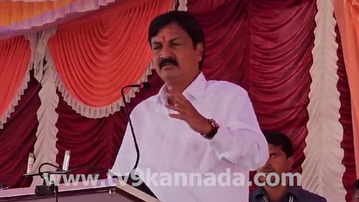 2028ರ ವಿಧಾನಸಭಾ ಚುನಾವಣೆ ವೇಳೆಗೆ ಬಂಡಾಯ ಏಳುತ್ತೇನೆಂದ ರಮೇಶ್ ಜಾರಕಿಹೊಳಿ: ಕಾರಣ ಇಲ್ಲಿದೆ 2028ರ ವಿಧಾನಸಭಾ ಚುನಾವಣೆ ವೇಳೆಗೆ ಬಂಡಾಯ ಏಳುತ್ತೇನೆಂದ ರಮೇಶ್ ಜಾರಕಿಹೊಳಿ: ಕಾರಣ ಇಲ್ಲಿದೆ