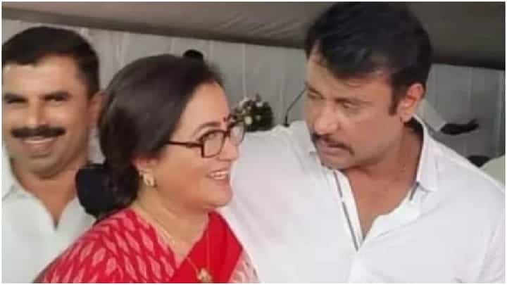 ‘ನಾನು ಯಾವಾಗಲೂ ದರ್ಶನ್ ಪರ, ಏನೇ ಇದ್ದರೂ ವೈಯಕ್ತಿಕವಾಗಿ ಹೇಳ್ತೀನಿ’ ಸುಮಲತಾ ‘ನಾನು ಯಾವಾಗಲೂ ದರ್ಶನ್ ಪರ, ಏನೇ ಇದ್ದರೂ ವೈಯಕ್ತಿಕವಾಗಿ ಹೇಳ್ತೀನಿ’ ಸುಮಲತಾ