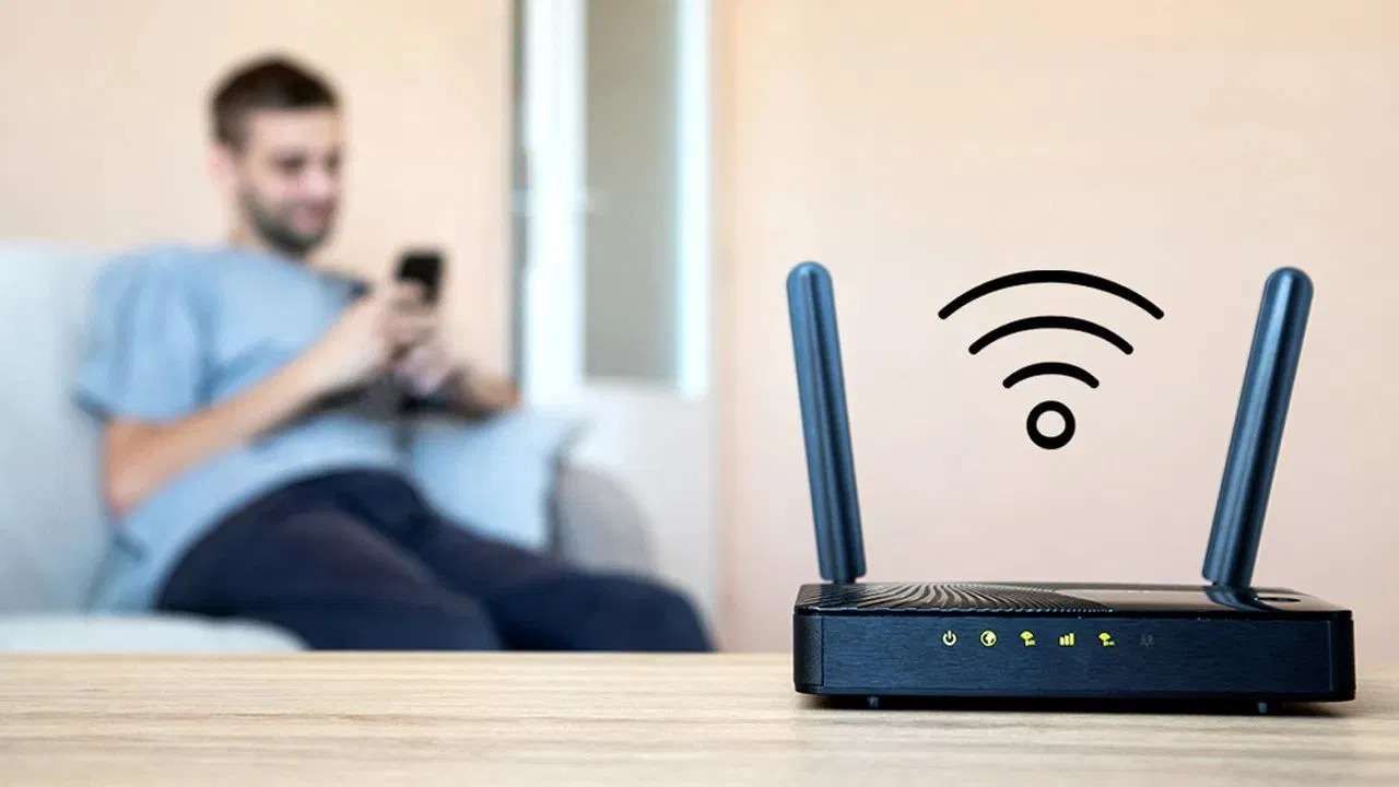 Tech Tips: ಮನೆಯ ವೈಫೈ ವೇಗ ಕಡಿಮೆಯಾಗಿದೆಯೇ? ಈ ಟ್ರಿಕ್ ಮೂಲಕ ನಿಮಿಷಗಳಲ್ಲಿ ವೇಗ ಹೆಚ್ಚಿಸಿ Tech Tips: ಮನೆಯ ವೈಫೈ ವೇಗ ಕಡಿಮೆಯಾಗಿದೆಯೇ? ಈ ಟ್ರಿಕ್ ಮೂಲಕ ನಿಮಿಷಗಳಲ್ಲಿ ವೇಗ ಹೆಚ್ಚಿಸಿ